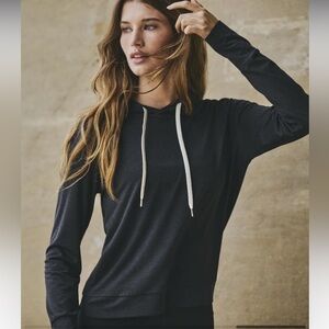 Vuori Halo Essential Hoodie Women's DreamKnit Hoodie Size S